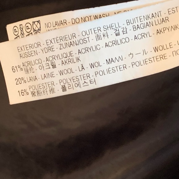 🆕 Zara Basic Chevron Pattern Black and White Coat - Picture 8 of 8